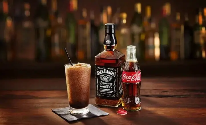 El mejor whisky para mezclar con Coca-Cola